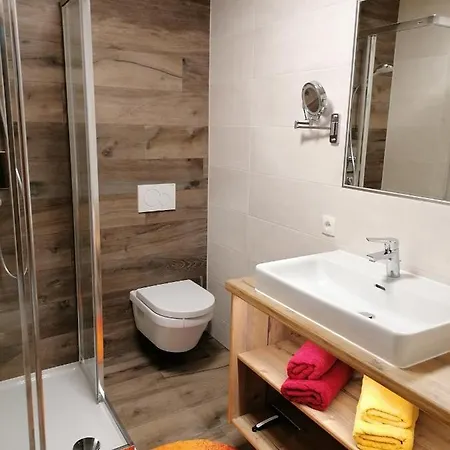 Gaestehaus Wildauer * Schlitters